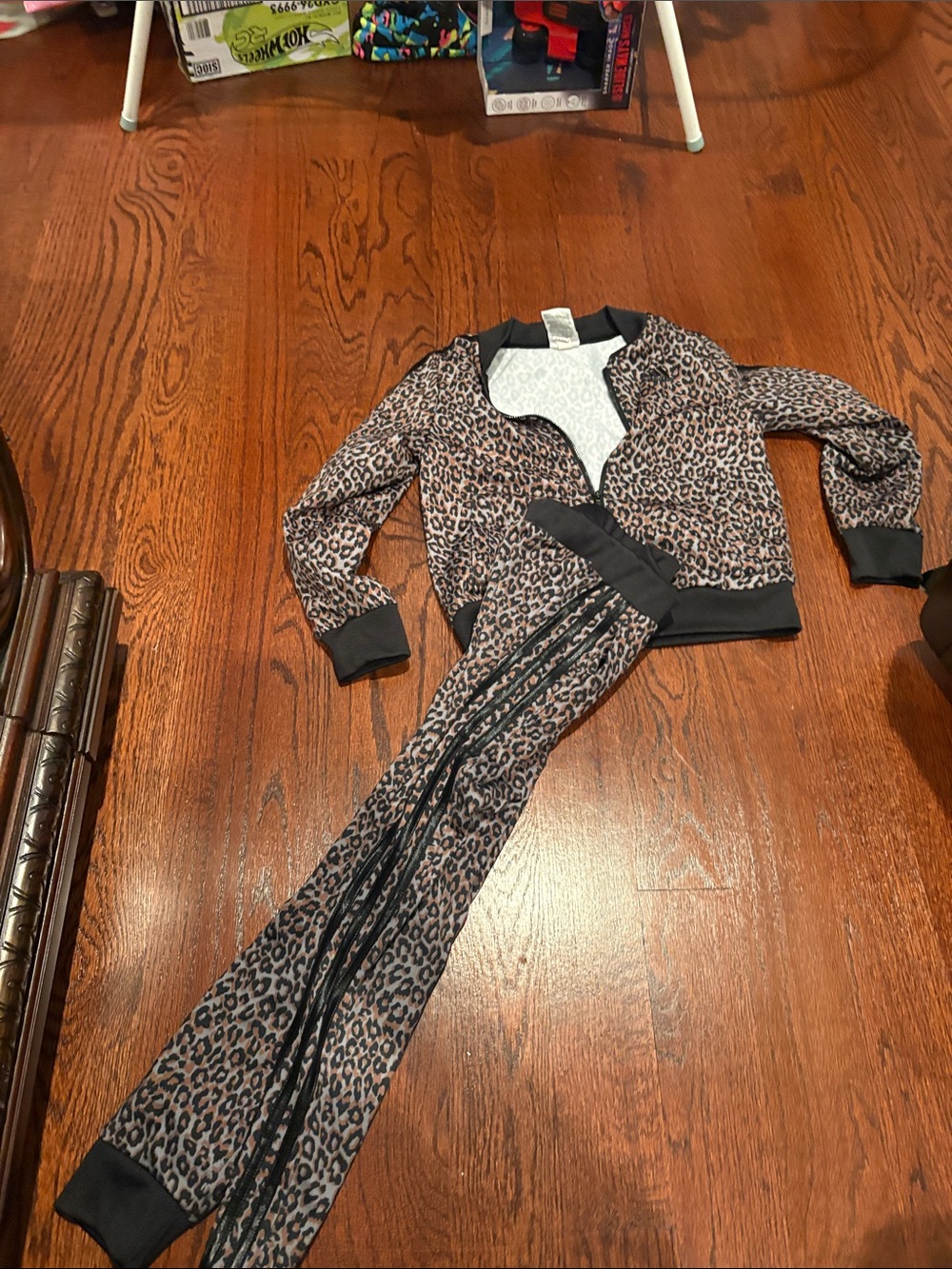 Adidas Leopard Print kids Jogger Pants - 7/8